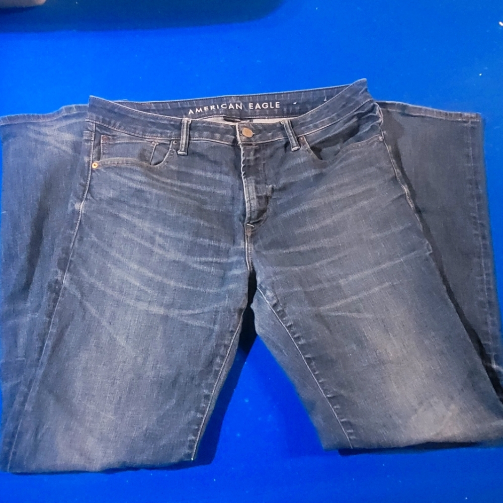 Mens American Eagle 36x34 jeans